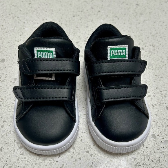 Puma Black and White Velcro Sneakers size 4C - Picture 3 of 3
